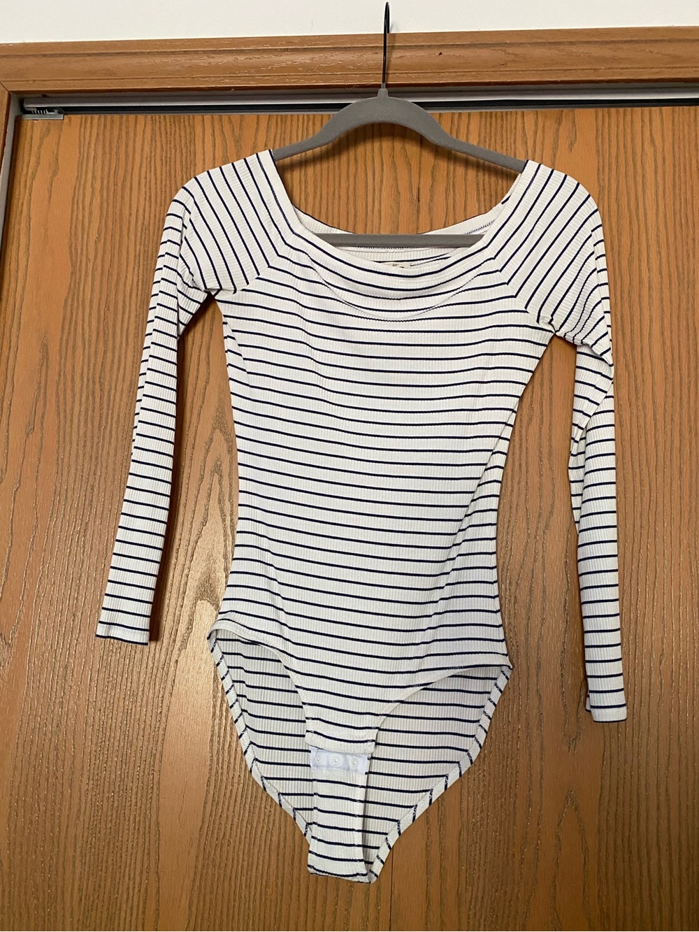 Madewell White and Navy Striped Ribbed Long-Sleeve Bodysuit — Small